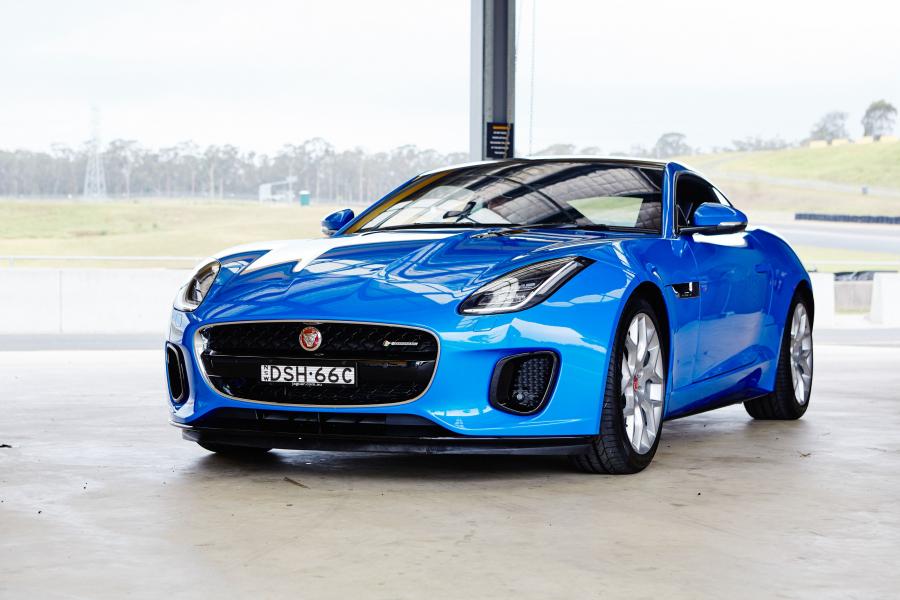 Jaguar F-Type R-Dynamic 2.0 Coupe (AU) '2017